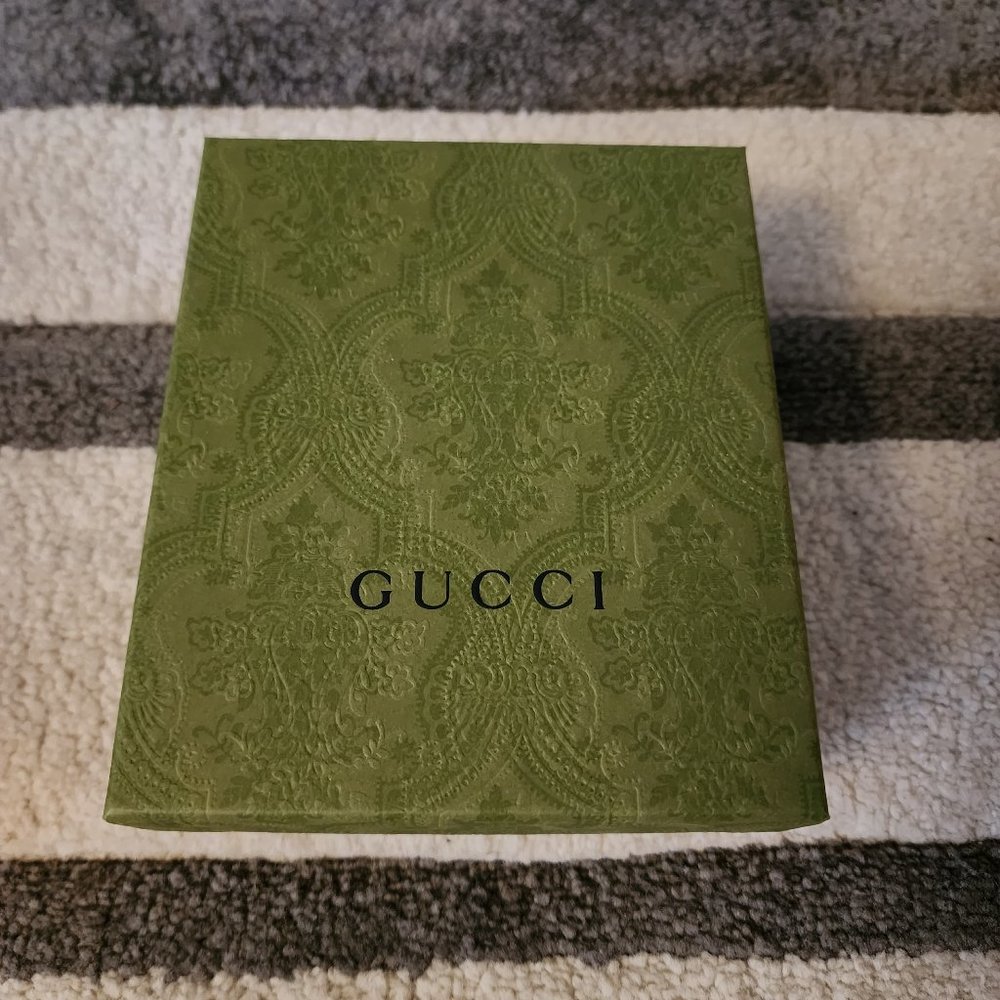 Gucci Wallet Gift Box w/ Dust Bag and Ribbon